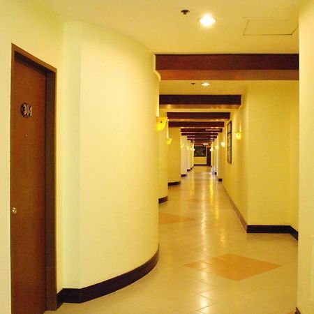 Country Village Hotel Cagayan de Oro Bagian luar foto
