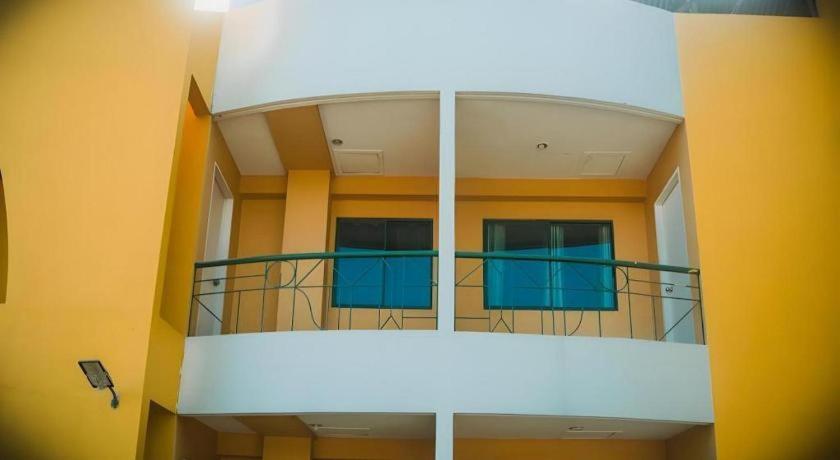 Country Village Hotel Cagayan de Oro Bagian luar foto