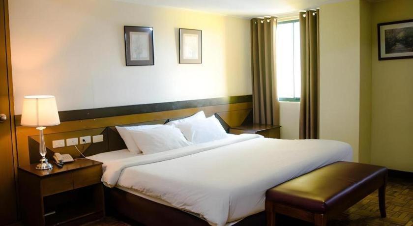 Country Village Hotel Cagayan de Oro Bagian luar foto