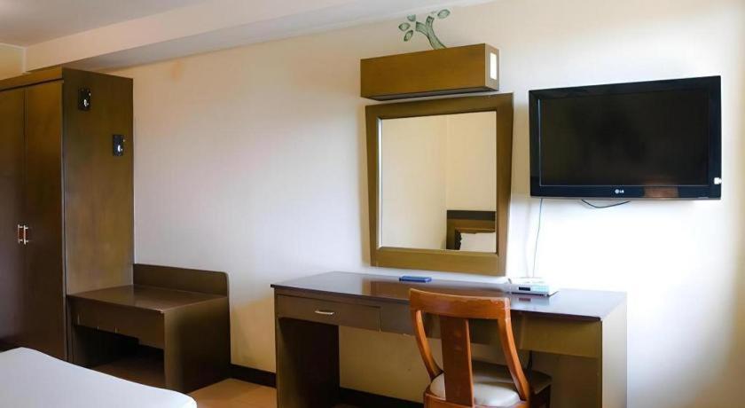 Country Village Hotel Cagayan de Oro Bagian luar foto