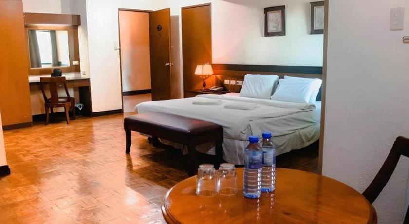 Country Village Hotel Cagayan de Oro Bagian luar foto