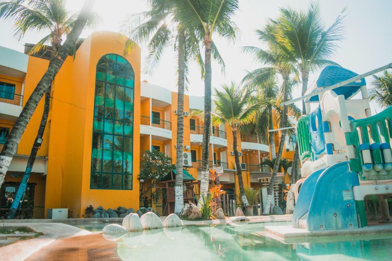 Country Village Hotel Cagayan de Oro Bagian luar foto